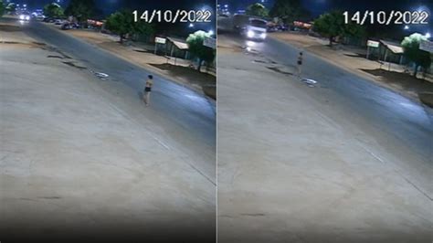 menina de carretera gore|GORE.